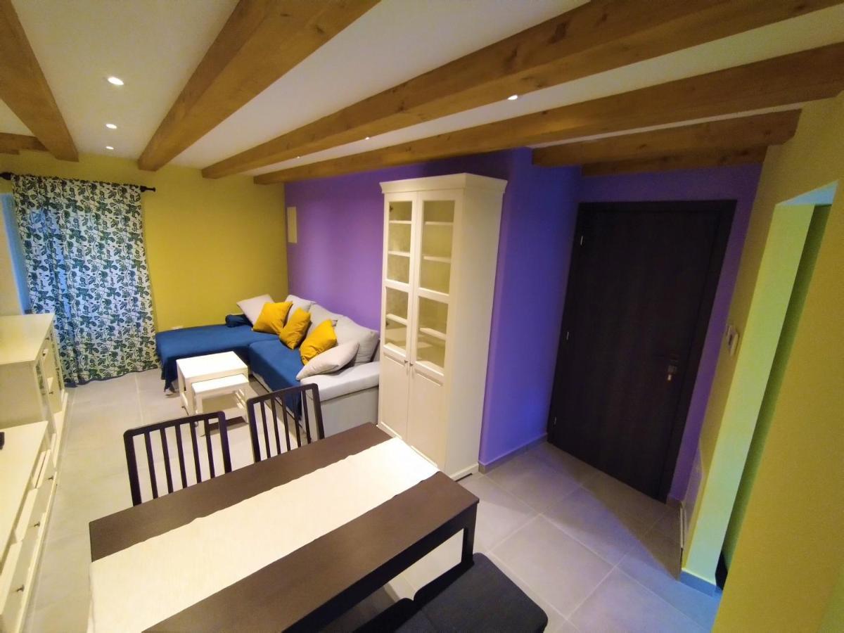 Luxury Apartment - Old Soul With A New Heart Црес Экстерьер фото